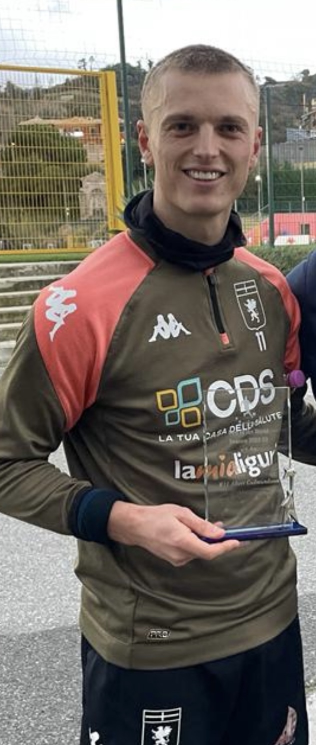 Albert Guðmundsson con il premio Il migliore al mondo di GSR